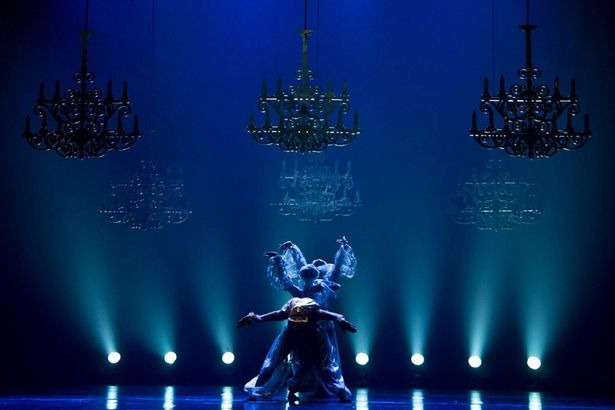 Фееричные премьеры, любимые артисты, оригинальные трактовки знакомых с детства произведений и экспериментальные постановки – Питер Online составил афишу самых ярких спектаклей последней недели января.