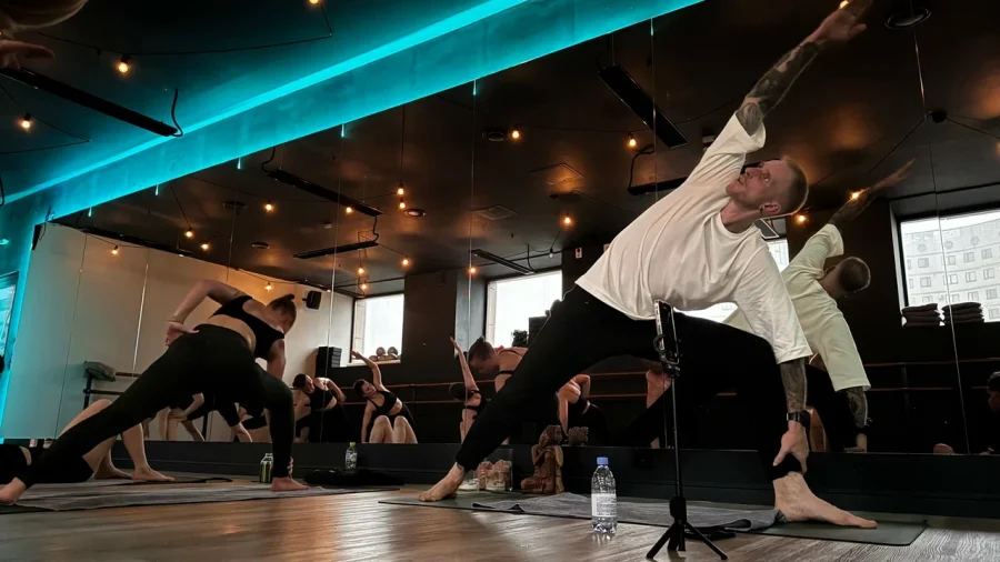 Зал Hot Stretching с инфракрасным подогревом