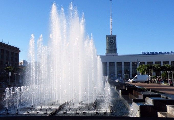 u00abu0422u0430u043du0446u0443u044eu0449u0438u0435u00bb u0444u043eu043du0442u0430u043du044b u0437u0430u043fu0443u0441u0442u0438u043bu0438 u0432u043du043eu0432u044c u043fu043eu0441u043bu0435 u0440u0435u043cu043eu043du0442u0430