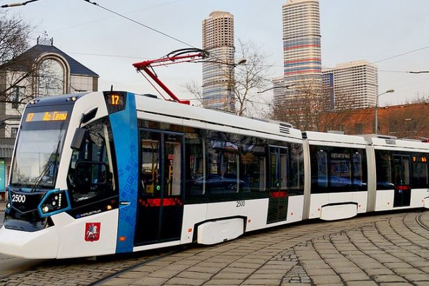 u0412 u041fu0435u0442u0435u0440u0431u0443u0440u0433u0435 u0431u0443u0434u0443u0442 u0445u043eu0434u0438u0442u044c u0441u043eu0432u0440u0435u043cu0435u043du043du044bu0435 u0448u0432u0435u0439u0446u0430u0440u0441u043au0438u0435 u0442u0440u0430u043cu0432u0430u0438