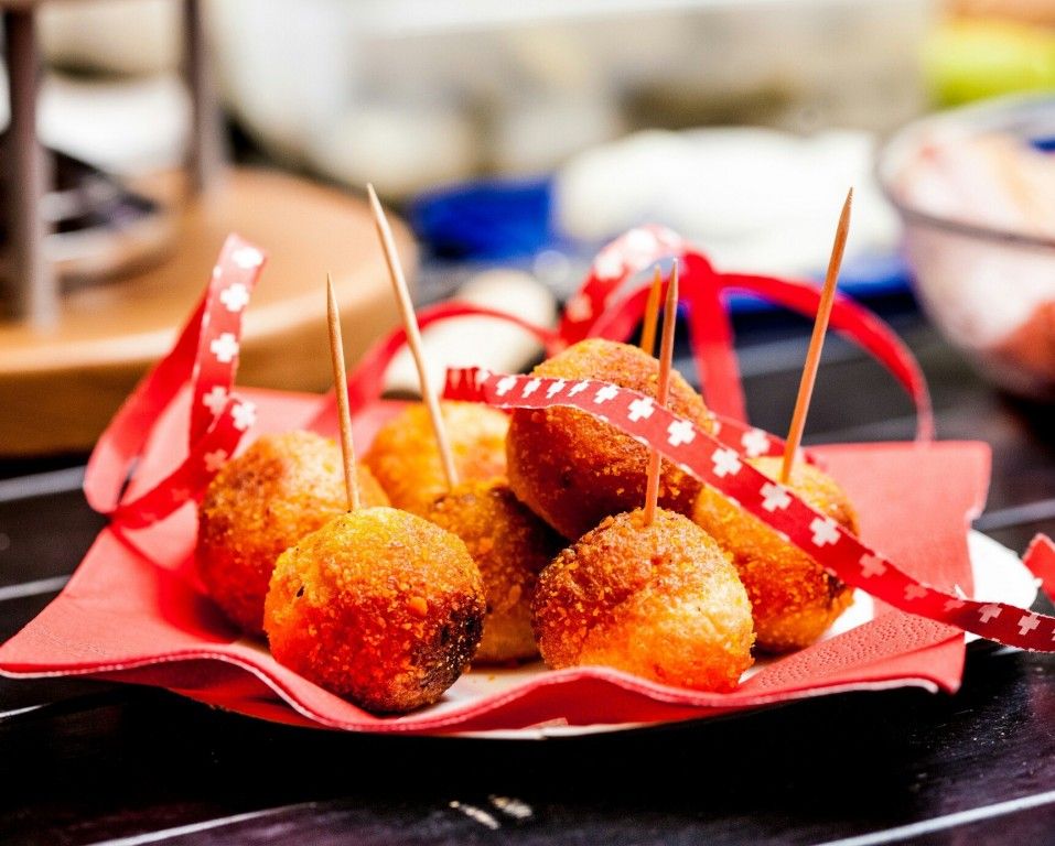 u0420u0435u0441u0442u043eu0440u0430u043du043du044bu0439 u0434u0435u043du044c