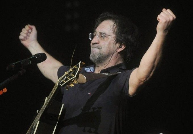 u041du0430 u0414u0432u043eu0440u0446u043eu0432u043eu0439 u043fu043bu043eu0449u0430u0434u0438 u0441u043fu043eu044eu0442 u0428u0435u0432u0447u0443u043a u0438 u0421u0438u043cu0444u043eu043du0438u0447u0435u0441u043au043eu0435 u041au0418u041du041e