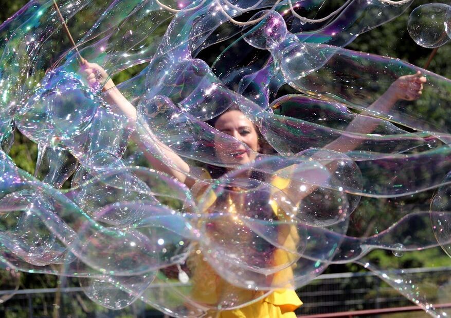 u0424u0435u0441u0442u0438u0432u0430u043bu044c u043cu044bu043bu044cu043du044bu0445 u043fu0443u0437u044bu0440u0435u0438u0306 u0432 u043fu0430u0440u043au0435 u0411u0430u0431u0443u0448u043au0438u043du0430