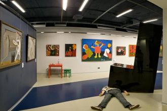 Эрарта, дегустация водки и сидра 18+, эротика на Седова, Гранд Макет страны, поезда в музее РЖД и экскурсия в темноте — 21 музей для взрослых.