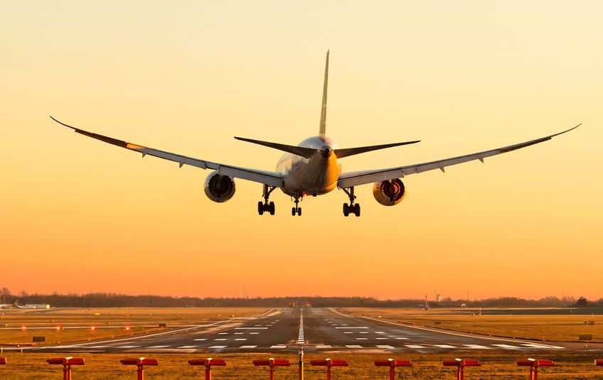 В Выборгском районе идёт подготовка к строительству нового городского аэропорта. Он появится около посёлка Левашово на месте военного аэродрома.&nbsp;Начало работ запланировано на конец текущего года.&nbsp;