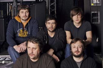 Совсем недавно всем известный коллектив «Сплин» презентовал долгожданный альбом «Ключ к шифру». Некоторые уже успели послушать и оценить новые композиции, а вот послушать их вживую можно будет на большом концерте, который состоится под крышей Ледового дворца.