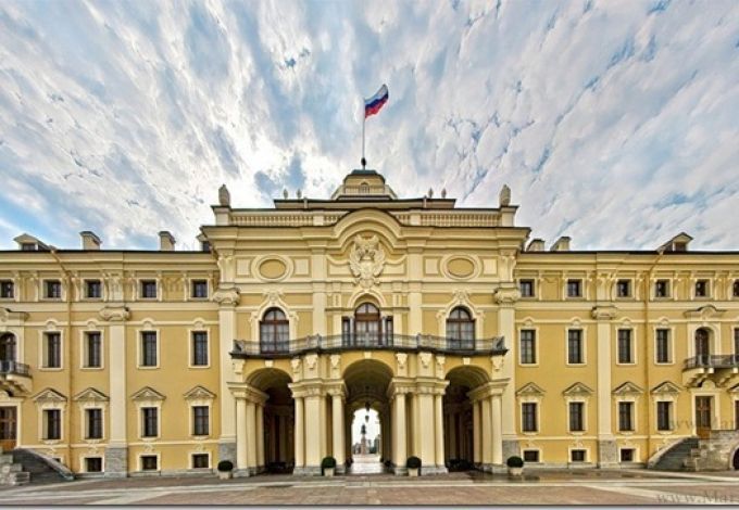 u0411u0435u0441u043fu043bu0430u0442u043du044bu0435 u044du043au0441u043au0443u0440u0441u0438u0438 u043fu043e u0432u0435u043bu0438u043au043eu043bu0435u043fu043du044bu043c u043fu0440u0438u0433u043eu0440u043eu0434u0430u043c u041fu0435u0442u0435u0440u0431u0443u0440u0433u0430