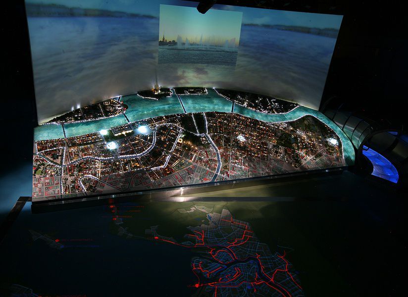 Чем себя развлечь, когда все достопримечательности Санкт-Петербурга осмотрены? Сходите на интерактивные выставки, где разрешено трогать экспонаты, нажимать на кнопки, и где взрослому будет нескучно провести время. В подборке вы найдете даже пикантные музеи с тематикой 18+.