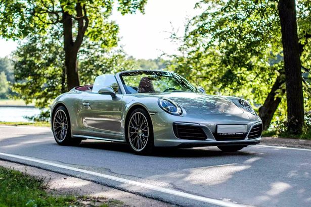 Прокат авто в Петербурге