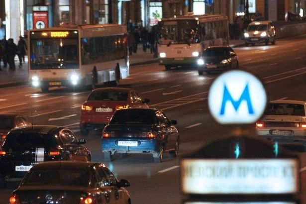 u0410u0432u0442u043eu0431u0443u0441u043du044bu0435 u043cu0430u0440u0448u0440u0443u0442u044b u0431u0443u0434u0443u0442 u0440u0430u0431u043eu0442u0430u0442u044c u0432u0441u044e u043du043eu0447u044c u00abu0410u043bu044bu0445 u043fu0430u0440u0443u0441u043eu0432u00bb