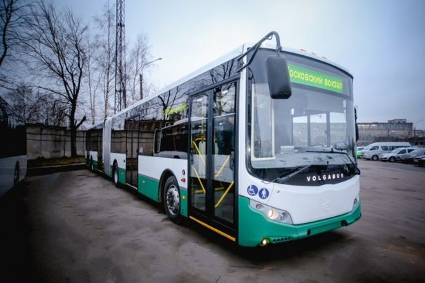 u0410u0432u0442u043eu0431u0443u0441u044b u041fu0435u0442u0435u0440u0431u0443u0440u0433u0430 u043eu0431u043du043eu0432u044fu0442 u043a u043cu0430u0439u0441u043au0438u043c u043fu0440u0430u0437u0434u043du0438u043au0430u043c