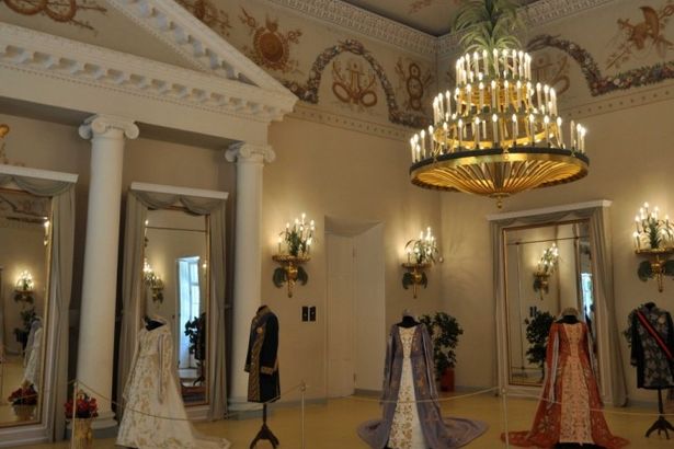 u0412 u0420u043eu0437u043eu0432u043eu043c u043fu0430u0432u0438u043bu044cu043eu043du0435 u041fu0430u0432u043bu043eu0432u0441u043au043eu0433u043e u043fu0430u0440u043au0430 u043eu0442u043au0440u043eu0435u0442u0441u044f u0443u043du0438u043au0430u043bu044cu043du0430u044f u0432u044bu0441u0442u0430u0432u043au0430