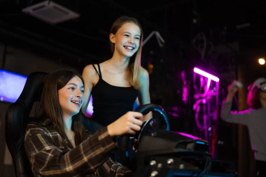 Места для празднования дня рождения в Санкт-Петербурге: интересные идеи, уютные локации и варианты для любой компании.