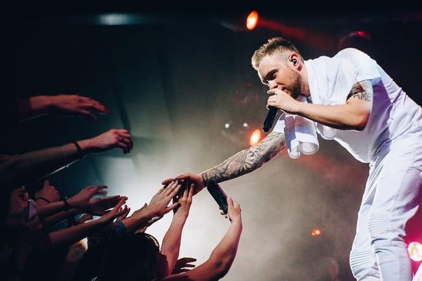 Самый завидный холостяк России Егор Крид спустя год возвращается в Северную Столицу с новым шоу, которое, по словам организаторов, никого не оставит равнодушным.&nbsp;Артист, чьи песни занимают все первые строчки музыкальных чартов и хит парадов, исполнит на сцене А2 не только совершенно новые композиции, но и всем известные и полюбившиеся хиты.