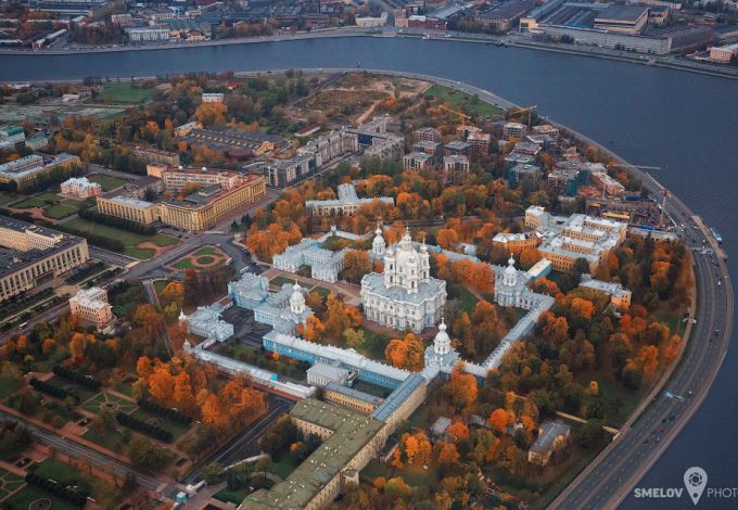 u041eu0441u0435u043du043du0438u0439 u043cu0430u0440u0448u0440u0443u0442 u043fu043e u041fu0435u0442u0435u0440u0431u0443u0440u0433u0443: u0446u0435u043du0442u0440. u0427u0430u0441u0442u044c II