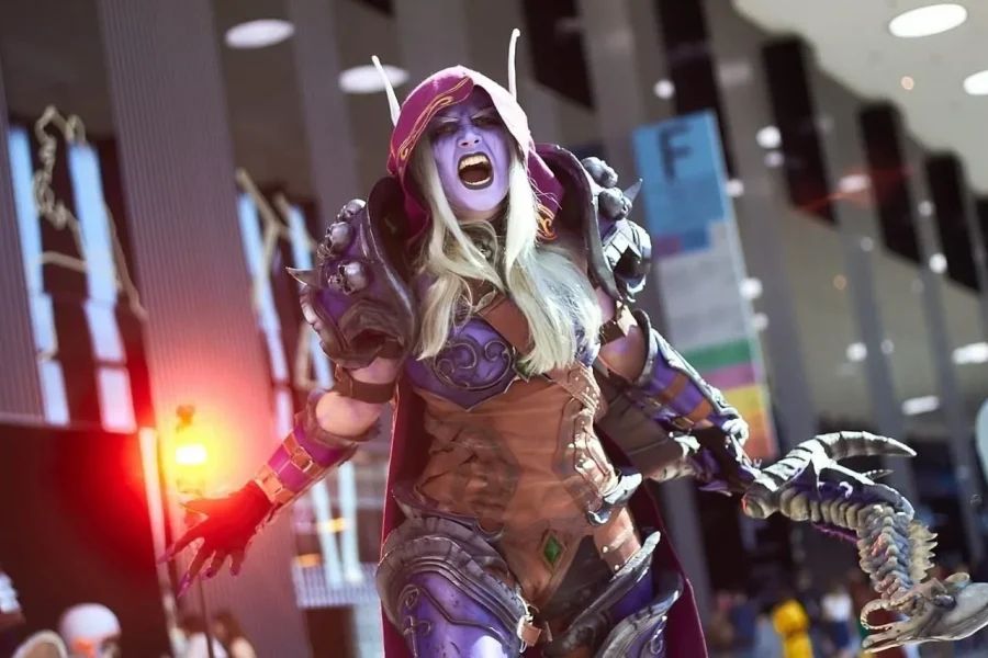 Участники фестиваля «Старкон» в костюмах персонажей популярных фантастических фильмов и игр