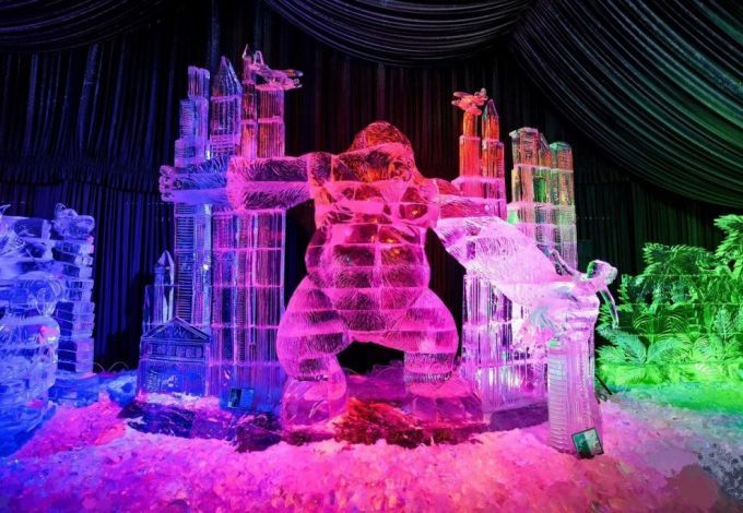 u0424u0435u0441u0442u0438u0432u0430u043bu044c u043bu0435u0434u044fu043du044bu0445 u0441u043au0443u043bu044cu043fu0442u0443u0440