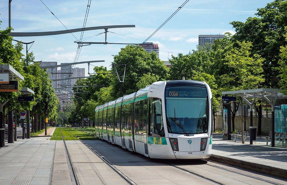 u0412 2018 u0433u043eu0434u0443 u043fu0435u0442u0435u0440u0431u0443u0440u0436u0446u044b u0441u043cu043eu0433u0443u0442 u0434u043eu0431u0438u0440u0430u0442u044cu0441u044f u0434u043e u041au043eu043bu043fu0438u043du043e u043du0430 u0441u043au043eu0440u043eu0441u0442u043du043eu043c u0442u0440u0430u043cu0432u0430u0435