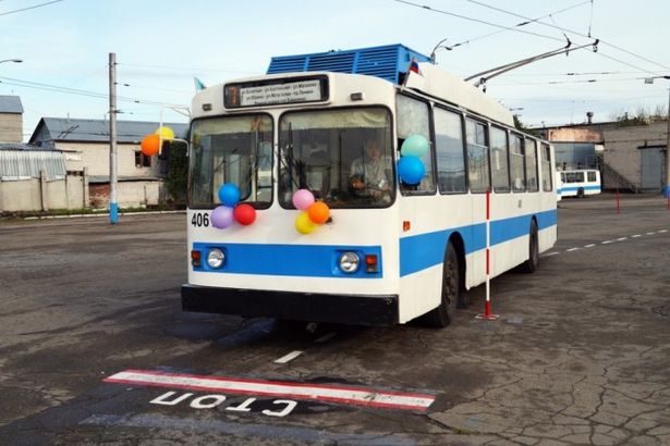 u0412 u0414u0435u043du044c u0433u043eu0440u043eu0434u0430 u0432u044bu0431u0435u0440u0443u0442 u043bu0443u0447u0448u0435u0433u043e u0432u043eu0434u0438u0442u0435u043bu044f u0442u0440u043eu043bu043bu0435u0439u0431u0443u0441u0430 u0420u043eu0441u0441u0438u0438