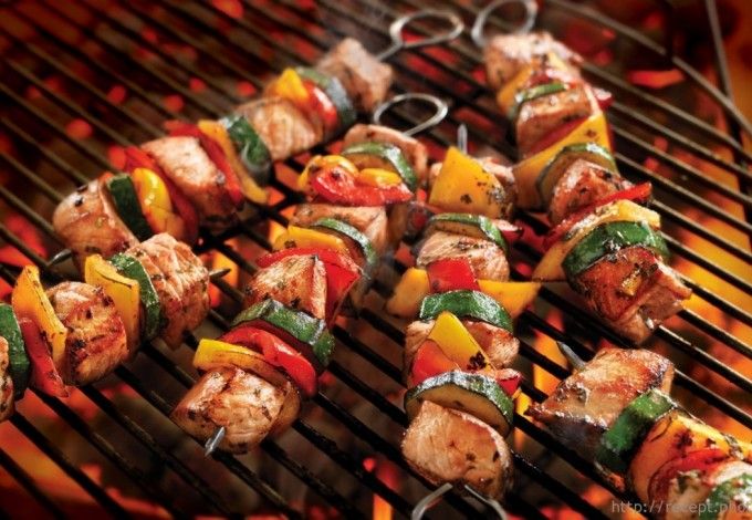 meatfest - u0444u0435u0441u0442u0438u0432u0430u043bu044c u043cu044fu0441u0430 u0432 u041fu0435u0442u0435u0440u0431u0443u0440u0433u0435