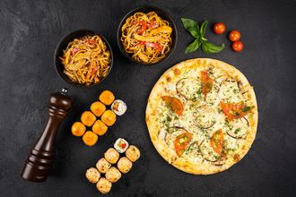 Четырнадцать сервисов доставки еды в Петербурге — от японской кухни и итальянской пиццы до русских блинов и домашних пирогов, с актуальными ценами и условиями заказа на 2026 год.