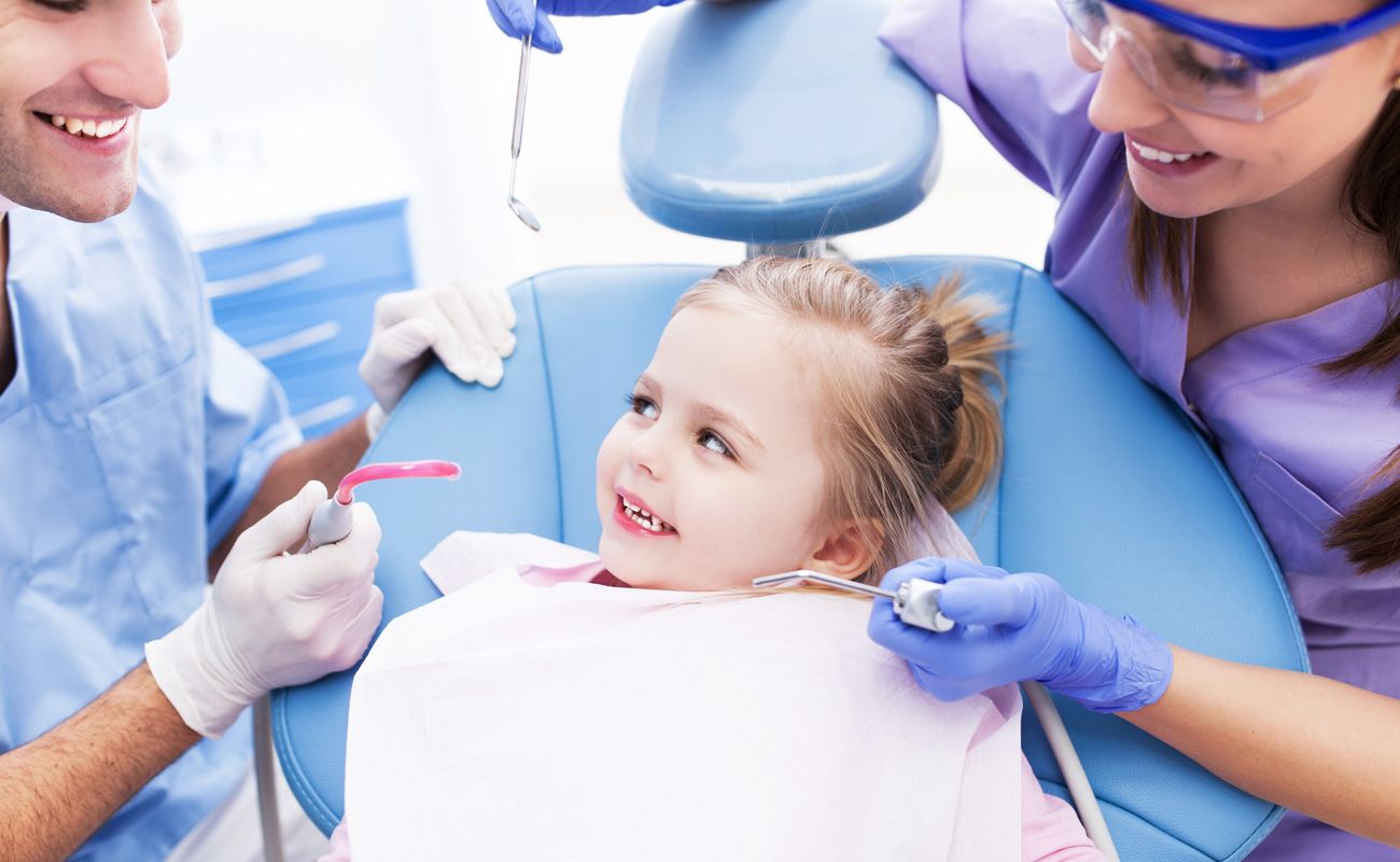 Atribeaute Kids, PriMed, Стомазаврик, «Зубная Фея», «Светофор» и «Витаника» — 10 детских стоматологий с лечением во сне, под седацией и без неё.