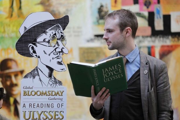 u0411u043eu043bu044cu0448u043eu0439 u043fu0440u0430u0437u0434u043du0438u043a u0438u0440u043bu0430u043du0434u0441u043au043eu0439 u043au0443u043bu044cu0442u0443u0440u044b u043fu0440u043eu0439u0434u0435u0442 u0432 u041fu0435u0442u0435u0440u0431u0443u0440u0433u0435