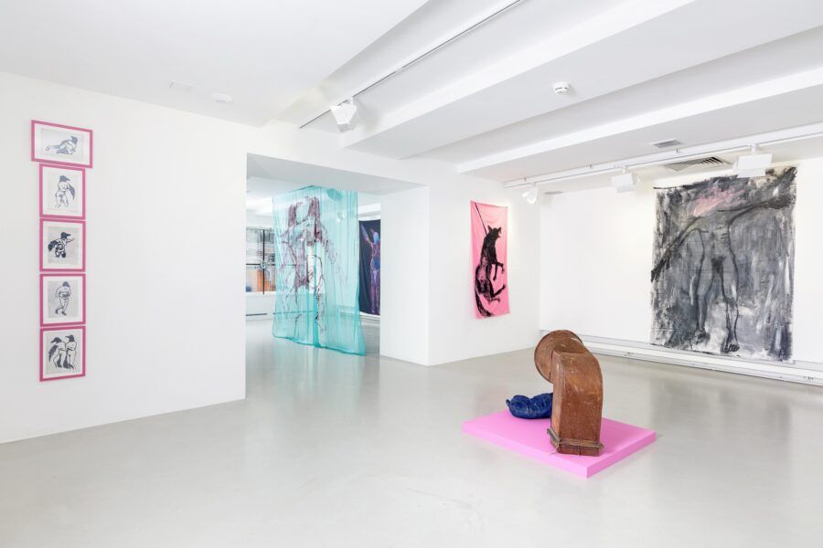 Туристы и местные жители часто ограничиваются самыми популярными петербургскими художественными музеями — Эрмитажем и Русским. Но в городе есть десятки других интересных галерей. Питер Online делится местами, где собраны впечатляющие коллекции и проходят крутые выставки современного искусства.