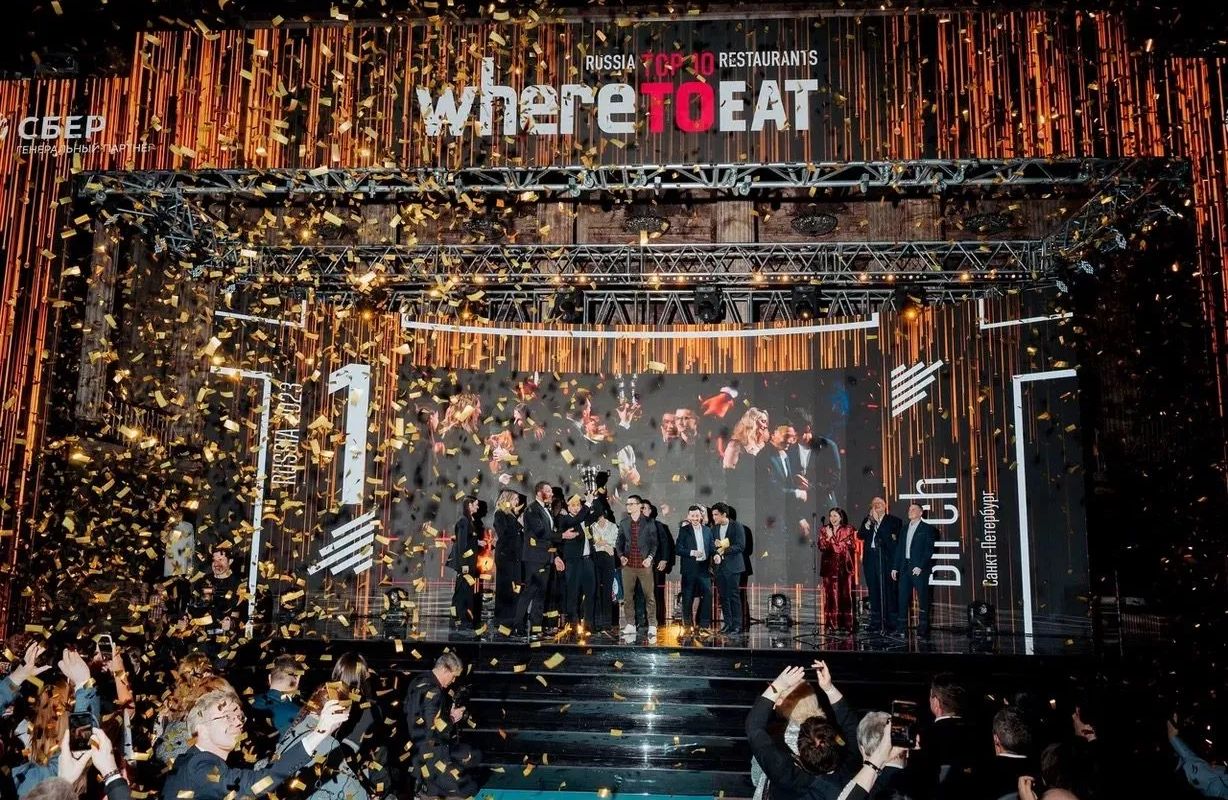 22 апреля в Казани состоится одно из главных событий гастрономической индустрии — всероссийская церемония награждения лауреатов ресторанной премии WHERETOEAT RUSSIA 2025. Петербургские заведения и их талантливые представители заявлены в различных номинациях и будут сражаться за звание лучших, соревнуясь с участниками со всей страны — от Калининграда до Владивостока.