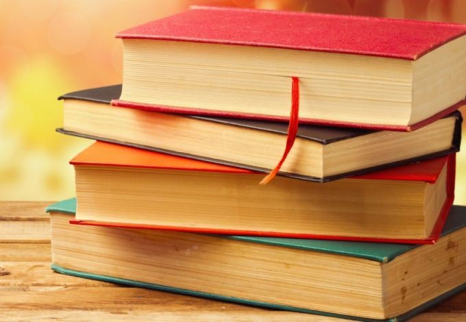 u041au043du0438u0436u043du0430u044f u0440u0430u0441u043fu0440u043eu0434u0430u0436u0430 u0432 u00abu0426u0410u0440u0445u0438u0442u0435u043au0442u043eu0440u0435u00bb