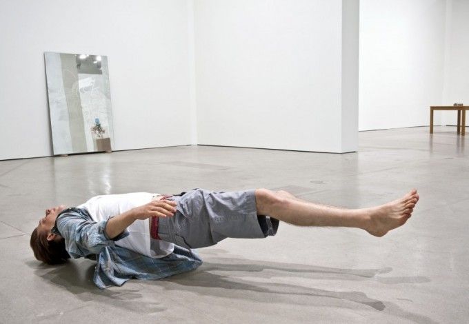 7 u0438u044eu043du044f u042du0440u043cu0438u0442u0430u0436 u043fu0440u0435u0434u0441u0442u0430u0432u0438u0442 u0432u044bu0441u0442u0430u0432u043au0443 u00abu0420u0435u0430u043bu0438u0437u043cu044bu00bb