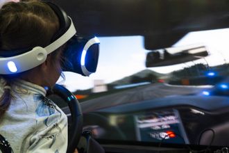 В последнюю субботу ноября пройдет фестиваль добрых и красивых кукол, посвященный памяти талантливой художницы Ирины Медянцевой, которая погибла в результате теракта в метро.