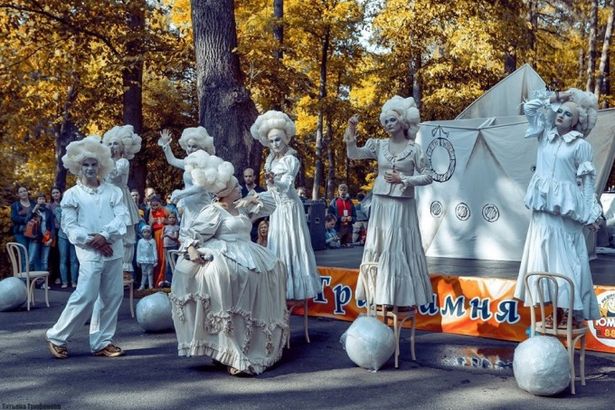 u041fu043bu0430u043du044b u043du0430 u0432u044bu0445u043eu0434u043du044bu0435 u2013 u0441u0430u043cu044bu0435 u044fu0440u043au0438u0435 u0441u043eu0431u044bu0442u0438u044f 4 u0438 5 u043cu0430u044f