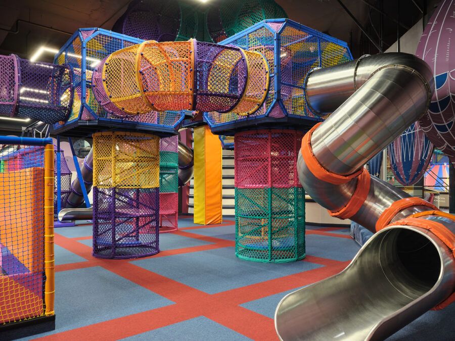 Парк развлечений Mouse House - лабиринты и аттракционы для детей