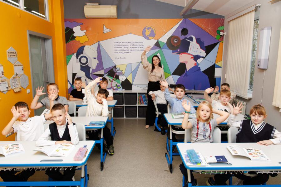 TOP IT SCHOOL — учебное пространство для 1–9 классов