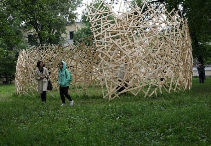 u0412 u0441u0430u0434u0443 u0410u043au0430u0434u0435u043cu0438u0438 u0445u0443u0434u043eu0436u0435u0441u0442u0432 u0443u0441u0442u0430u043du043eu0432u0438u043bu0438 u043eu0431u043bu0430u043au043e u0436u0435u043bu0430u043du0438u0439