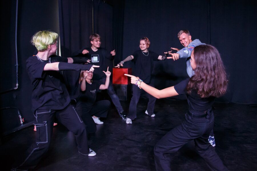 Занятие импровизацией в Точка Импро