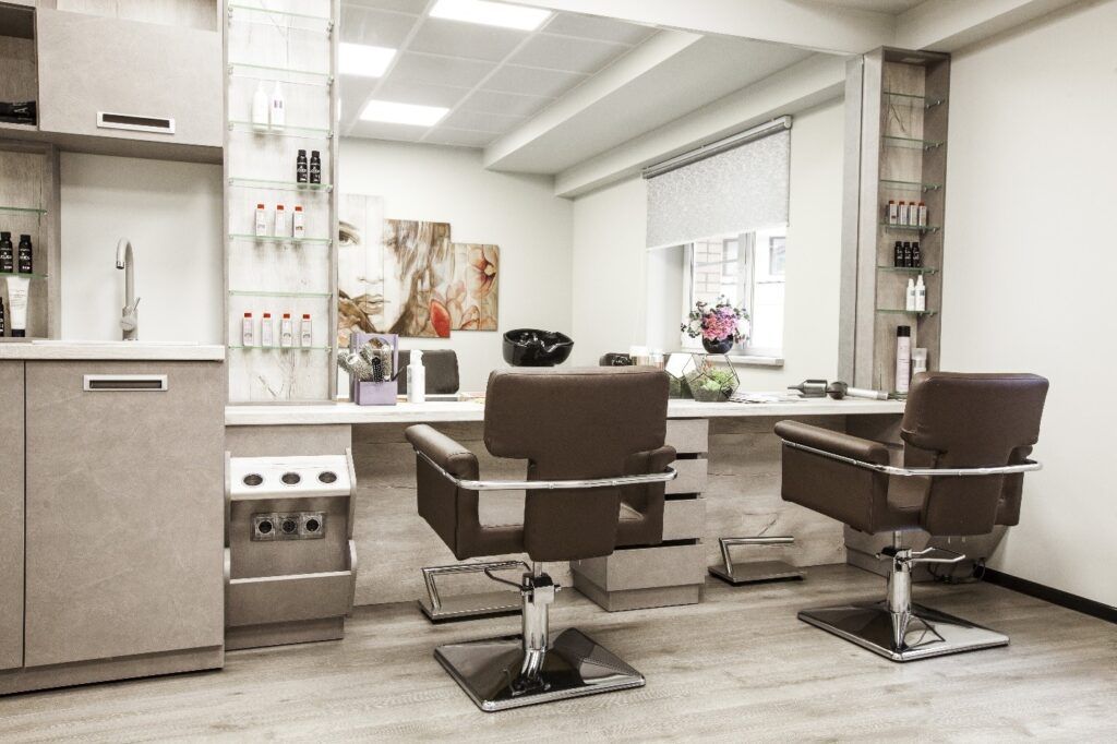 Вместо офиса и дома — комфортные и стильные рабочие пространства, где только вы, тишина и ноутбук. Ну и еще пара-тройка горящих дедлайнов, куда же без них. Питер Online составил подборку мест, где можно спокойно поработать, устроить совещания, провести занятия и подготовиться к экзаменам.