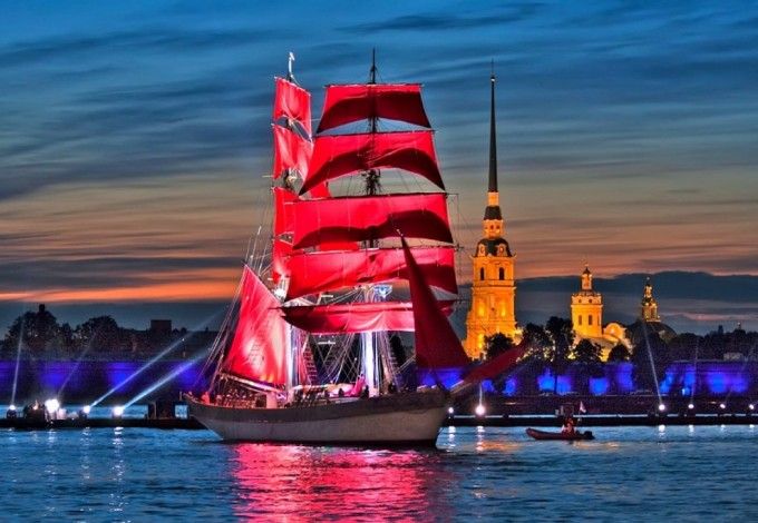 u041fu043bu0430u043d u043fu0440u043eu0432u0435u0434u0435u043du0438u044f u043fu0440u0430u0437u0434u043du0438u043au0430 u00abu0410u043bu044bu0435 u043fu0430u0440u0443u0441u0430u00bb u0432 2016 u0433u043eu0434u0443