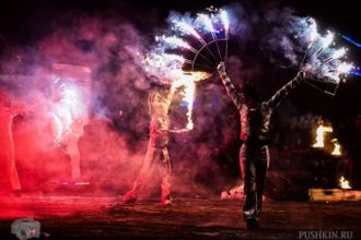 u0421u0432u0435u0442u043eu0432u043eu0435 u0448u043eu0443 u00abu0417u0438u043cu043du0438u0439 u0432u0435u0447u0435u0440 u0441u0432u0435u0442u0430u00bb u0432 u0426u0430u0440u0441u043au043eu043c u0421u0435u043bu0435