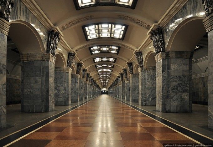 u041cu0435u0442u0440u043eu043fu043eu043bu0438u0442u0435u043d u041fu0435u0442u0435u0440u0431u0443u0440u0433u0430 u0443u043au0440u0430u0441u044fu0442 u043au043e u0414u043du044e u041fu043eu0431u0435u0434u044b