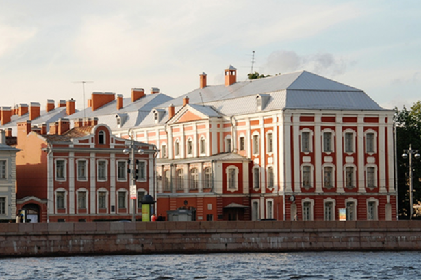 u0421u041fu0431u0413u0423 u0432u043eu0448u0435u043b u0432 500 u043bu0443u0447u0448u0438u0445 u0443u043du0438u0432u0435u0440u0441u0438u0442u0435u0442u043eu0432 u043cu0438u0440u0430