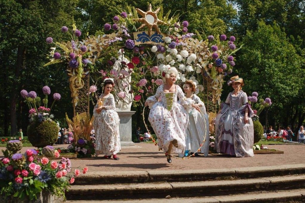 u0412 u0413u0430u0442u0447u0438u043du0435 u043fu0440u043eu0439u0434u0435u0442 u0431u043eu043bu044cu0448u043eu0439 u0431u0435u0441u043fu043bu0430u0442u043du044bu0439 u0438u0441u0442u043eu0440u0438u0447u0435u0441u043au0438u0439 u043au043eu0441u0442u044eu043cu0438u0440u043eu0432u0430u043du043du044bu0439 u0444u0435u0441u0442u0438u0432u0430u043bu044c 