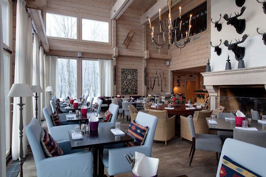 "Изысканный ужин в ресторане 'Рыба на даче'"
