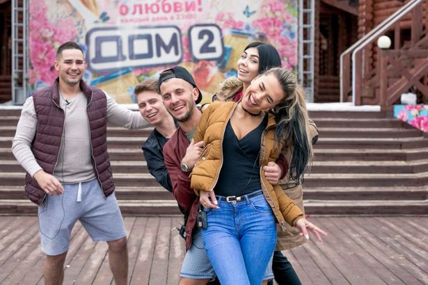 u041au0430u043a u0440u0435u0434u0430u043au0442u043eu0440 u00abu041fu0438u0442u0435u0440 Onlineu00bb u043du0430 u043au0430u0441u0442u0438u043du0433 u0432 u00abu0414u043eu043c 2u00bb u0445u043eu0434u0438u043b