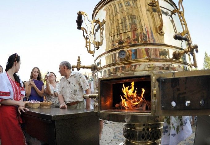 u00abu0424u0435u0441u0442u0438u0432u0430u043bu044c u0447u0430u0435u043fu0438u0442u0438u044fu00bb