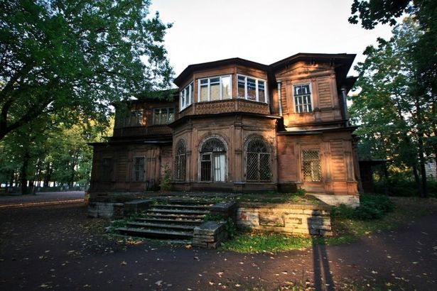 u0414u0430u0447u0443 u0413u0440u043eu043cu043eu0432u0430 u0440u0435u0448u0435u043du043e u043eu0442u0440u0435u0441u0442u0430u0432u0440u0438u0440u043eu0432u0430u0442u044c