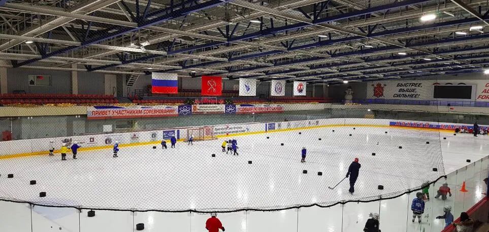 Ледовая арена Спартак на Академической — бюджетный каток