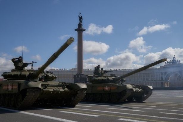 u041du0430 u0414u0432u043eu0440u0446u043eu0432u043eu0439 u043fu043bu043eu0449u0430u0434u0438 u043eu0442u043au0440u043eu044eu0442 u0432u044bu0441u0442u0430u0432u043au0443 u0442u0435u0445u043du0438u043au0438 u0432u0440u0435u043cu0435u043d u0432u043eu0439u043du044b