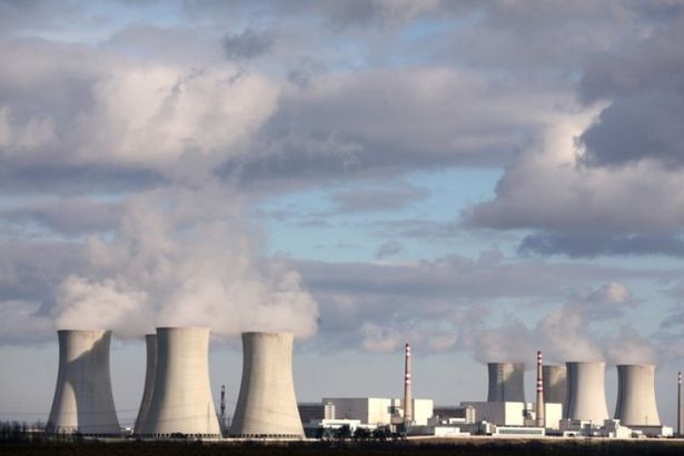 u00abu0417u0435u043bu0435u043du044bu0439 u043au0440u0435u0441u0442u00bb u043fu0440u0438u0437u043du0430u043b u041bu0435u043du0438u043du0433u0440u0430u0434u0441u043au0443u044e u041bu0410u042du0421 u0431u0435u0437u043eu043fu0430u0441u043du043eu0439